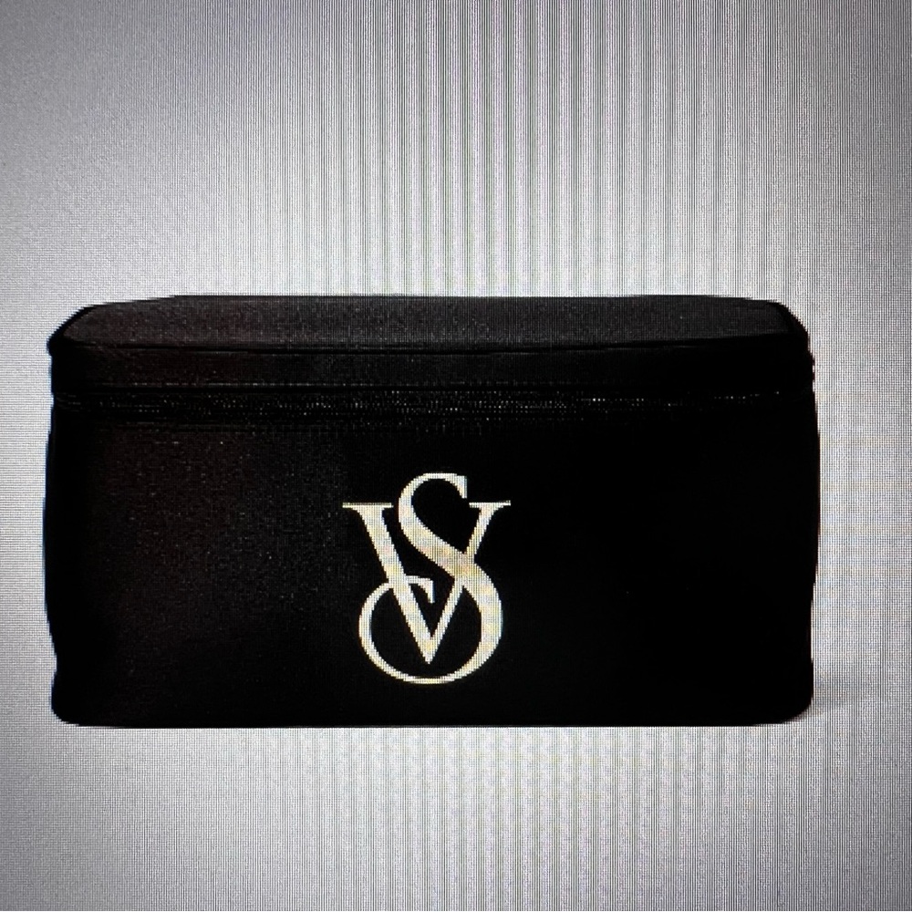 Victoria Secret travel bra case NEW